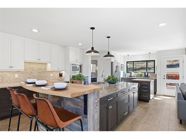 8424 Armadillo Trl, Evergreen, CO 80439