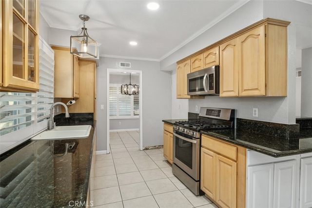 1130 Zircon Street, Corona, CA 92882