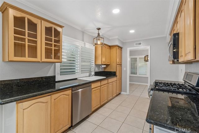 1130 Zircon Street, Corona, CA 92882