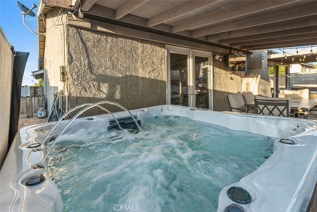 1130 Zircon Street, Corona, CA 92882