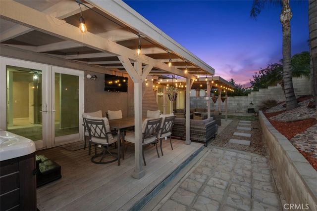 1130 Zircon Street, Corona, CA 92882