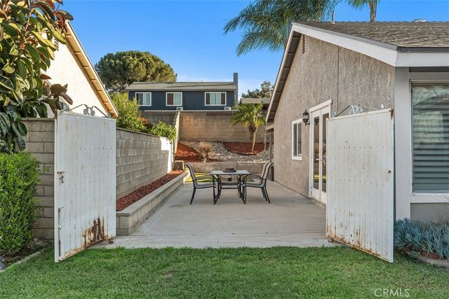 1130 Zircon Street, Corona, CA 92882