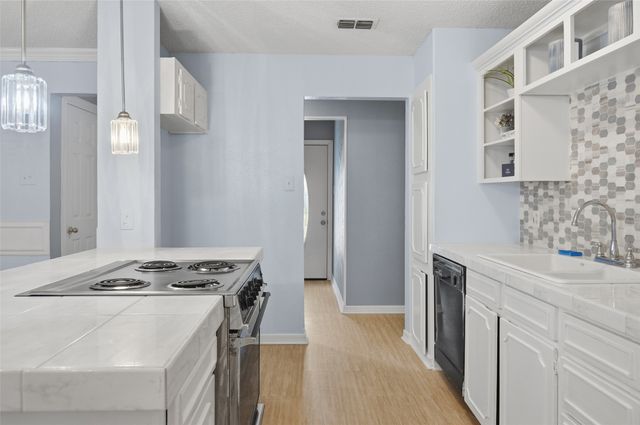 1216 Patrick Street, Crowley, TX 76036