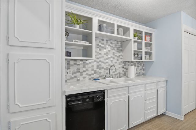 1216 Patrick Street, Crowley, TX 76036