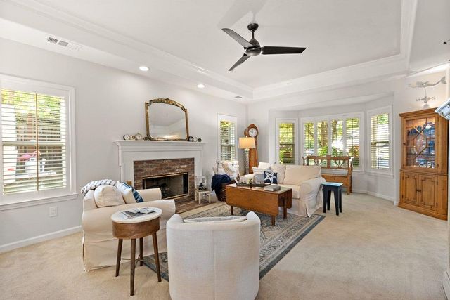 3630 Charring Ln, Carmichael, CA 95608