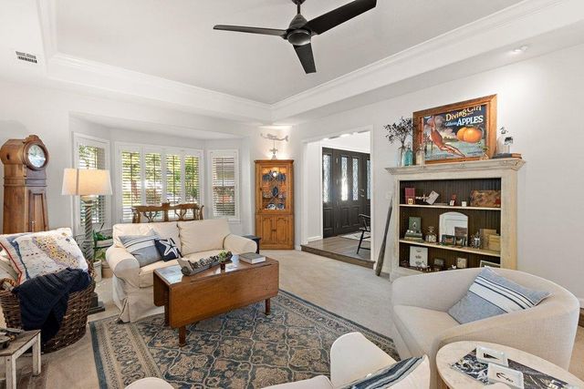 3630 Charring Ln, Carmichael, CA 95608