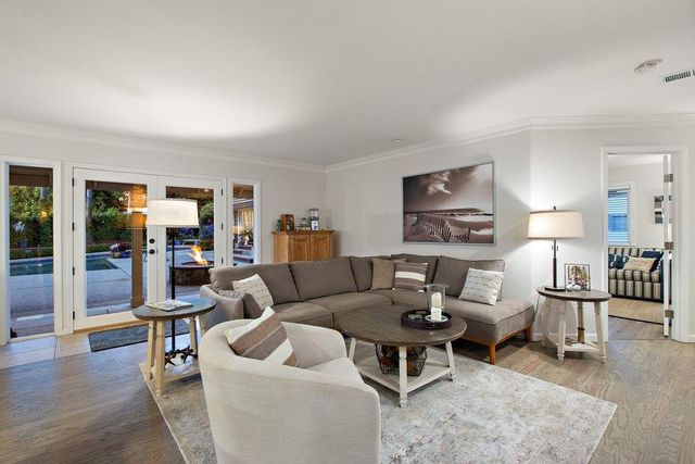 3630 Charring Ln, Carmichael, CA 95608