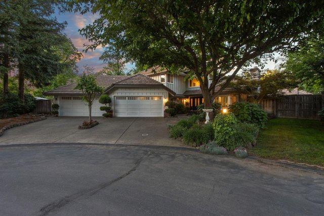 3630 Charring Ln, Carmichael, CA 95608