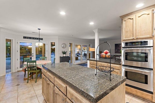 3630 Charring Ln, Carmichael, CA 95608