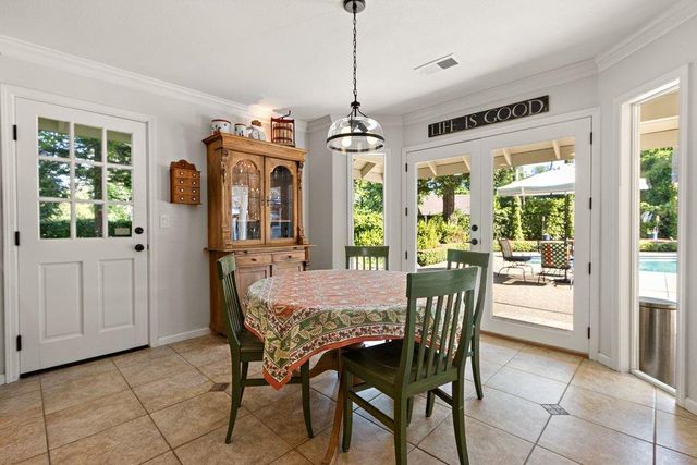 3630 Charring Ln, Carmichael, CA 95608