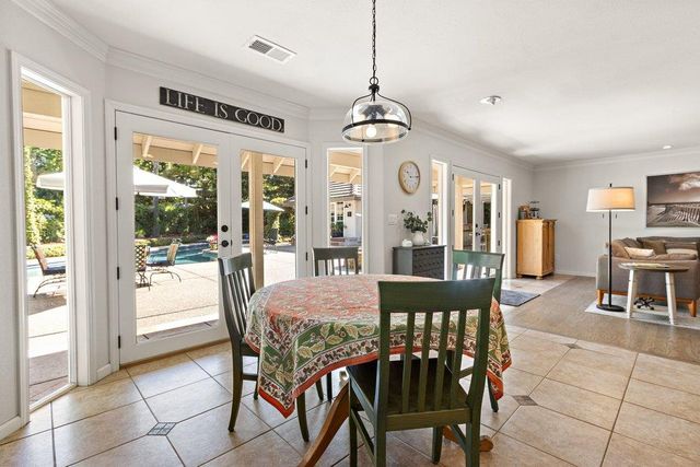 3630 Charring Ln, Carmichael, CA 95608