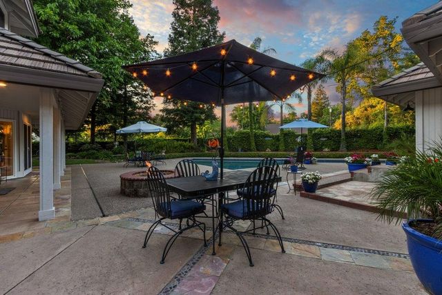 3630 Charring Ln, Carmichael, CA 95608