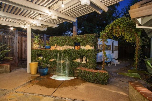 3630 Charring Ln, Carmichael, CA 95608