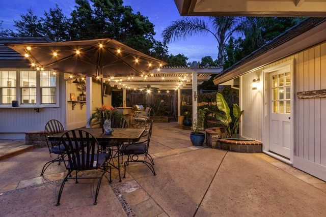 3630 Charring Ln, Carmichael, CA 95608