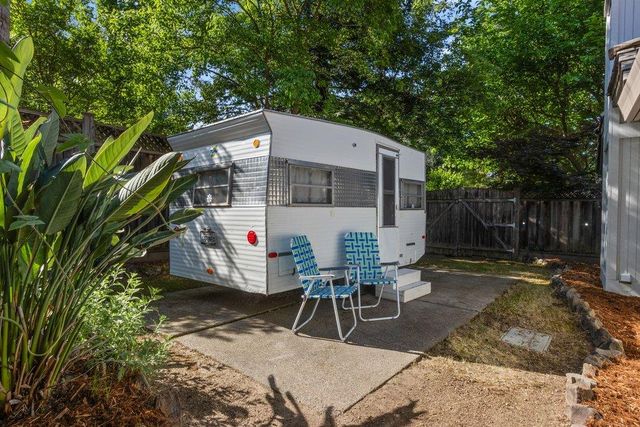 3630 Charring Ln, Carmichael, CA 95608