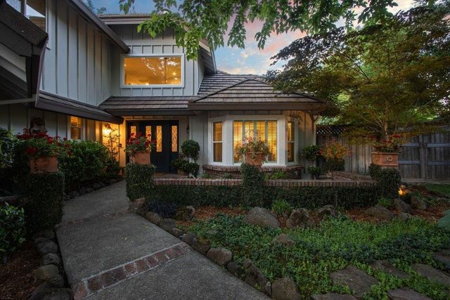 3630 Charring Ln, Carmichael, CA 95608