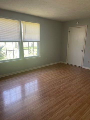 187 Mack Alice Dr, Gallatin, TN 37066