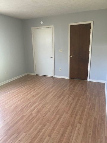 187 Mack Alice Dr, Gallatin, TN 37066