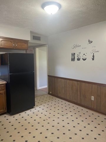 187 Mack Alice Dr, Gallatin, TN 37066