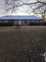 187 Mack Alice Dr, Gallatin, TN 37066