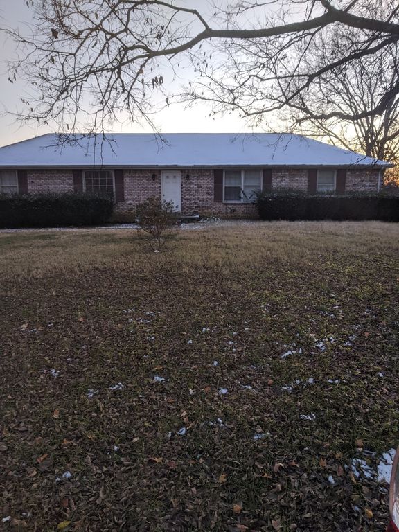 187 Mack Alice Dr, Gallatin, TN 37066