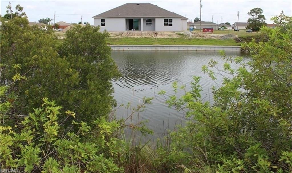 27 NW 19th TER, CAPE CORAL, FL 33993 — photo 3