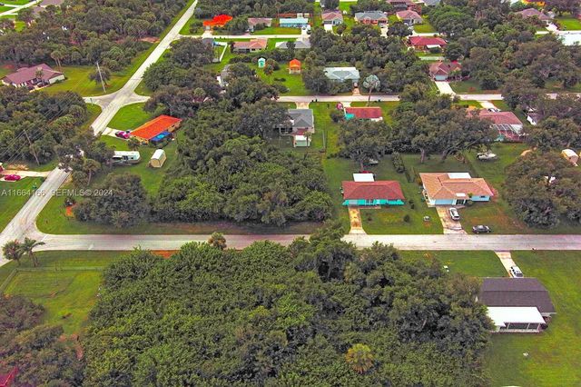 21511 Carleton Avenue, Port Charlotte, FL 33952