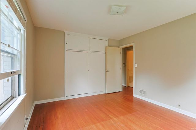 1440 E Colfax Avenue, South Bend, IN 46617