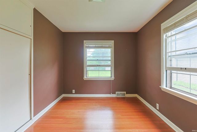 1440 E Colfax Avenue, South Bend, IN 46617