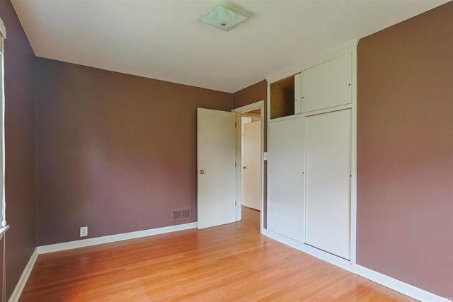 1440 E Colfax Avenue, South Bend, IN 46617