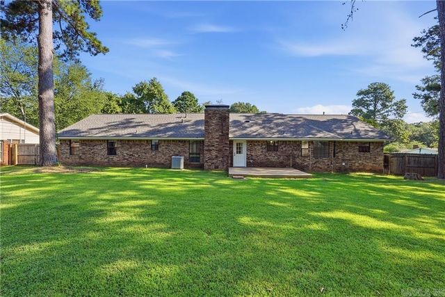 2503 W 2Nd Pl Place, Russellville, AR 72801