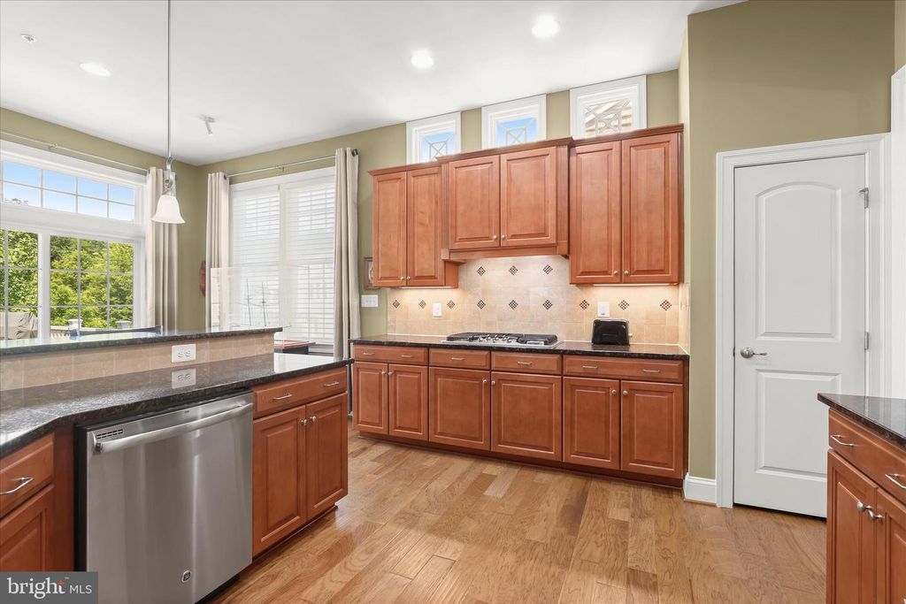 Image 11 of property listing at 2431 ANDERSON HILL ST, Marriottsville, MD 21104