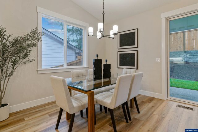 6752 Naomi Danielle St SE, Salem, OR 97306