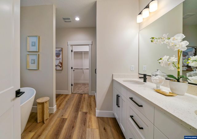 6752 Naomi Danielle St SE, Salem, OR 97306