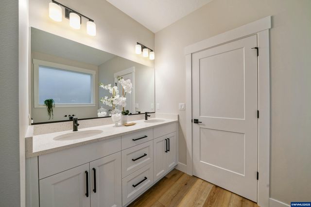 6752 Naomi Danielle St SE, Salem, OR 97306