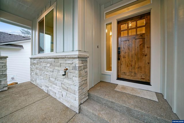 6752 Naomi Danielle St SE, Salem, OR 97306