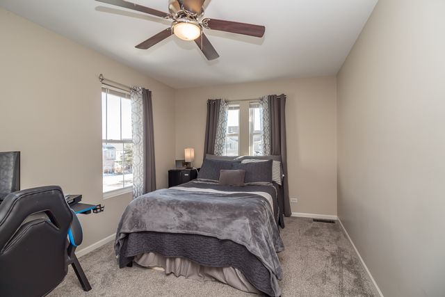 1560 BROMPTON Lane, Crystal Lake, IL 60014