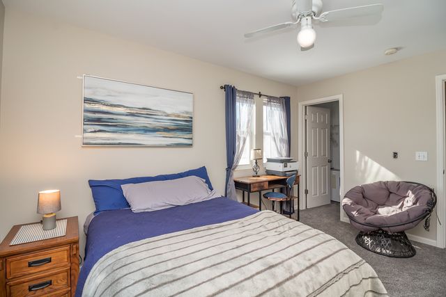 1560 BROMPTON Lane, Crystal Lake, IL 60014