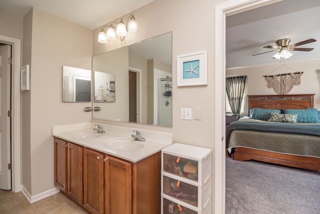 1560 BROMPTON Lane, Crystal Lake, IL 60014