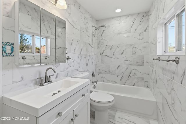105 Floyd Lane, Little Egg Harbor, NJ 08087