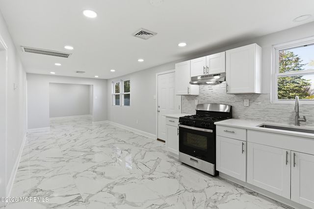 105 Floyd Lane, Little Egg Harbor, NJ 08087