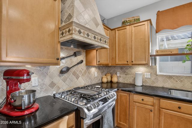 9333 W PONTIAC Drive, Peoria, AZ 85382