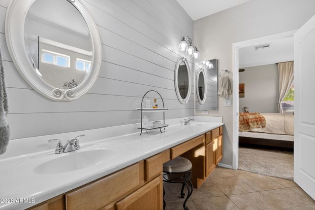 9333 W PONTIAC Drive, Peoria, AZ 85382