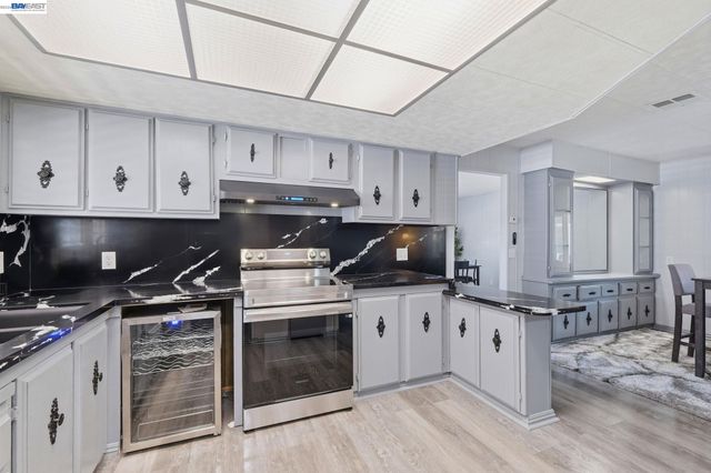 29143 Colorado Rd. 174, Hayward, CA 94544