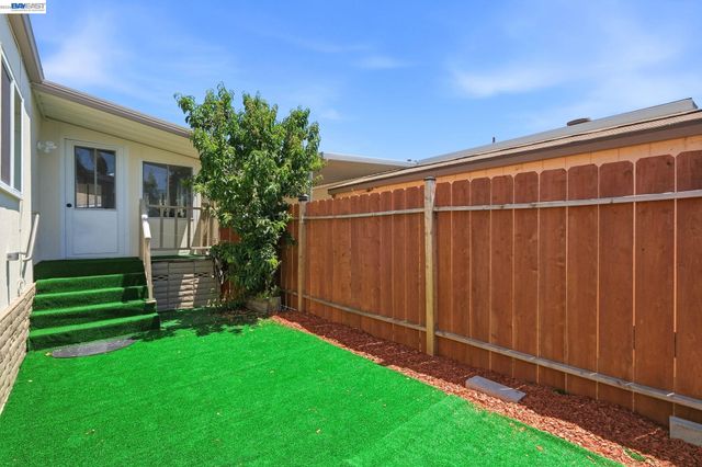 29143 Colorado Rd. 174, Hayward, CA 94544