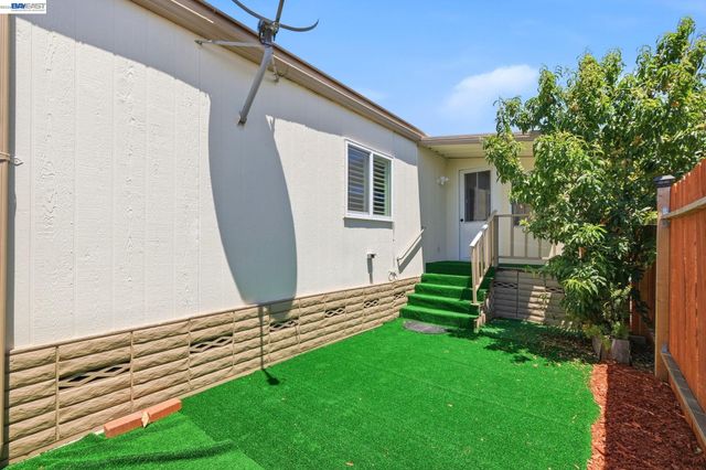 29143 Colorado Rd. 174, Hayward, CA 94544