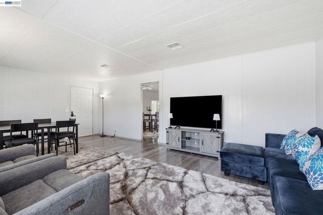 29143 Colorado Rd. 174, Hayward, CA 94544