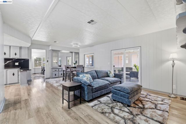 29143 Colorado Rd. 174, Hayward, CA 94544