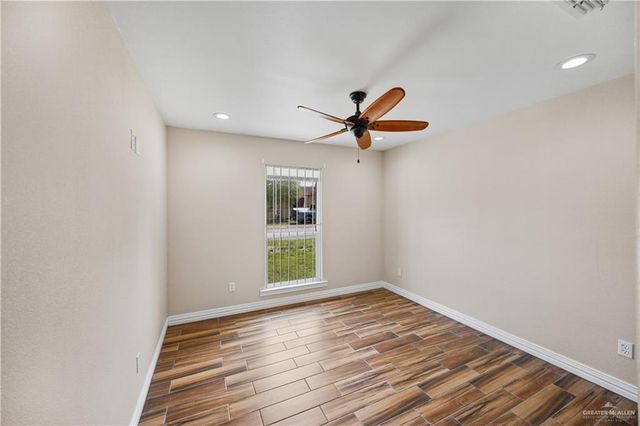 250 S Cypress Street, Pharr, TX 78577