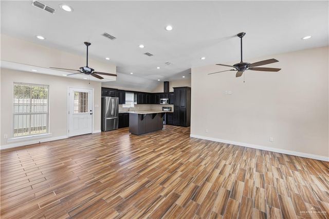 250 S Cypress Street, Pharr, TX 78577